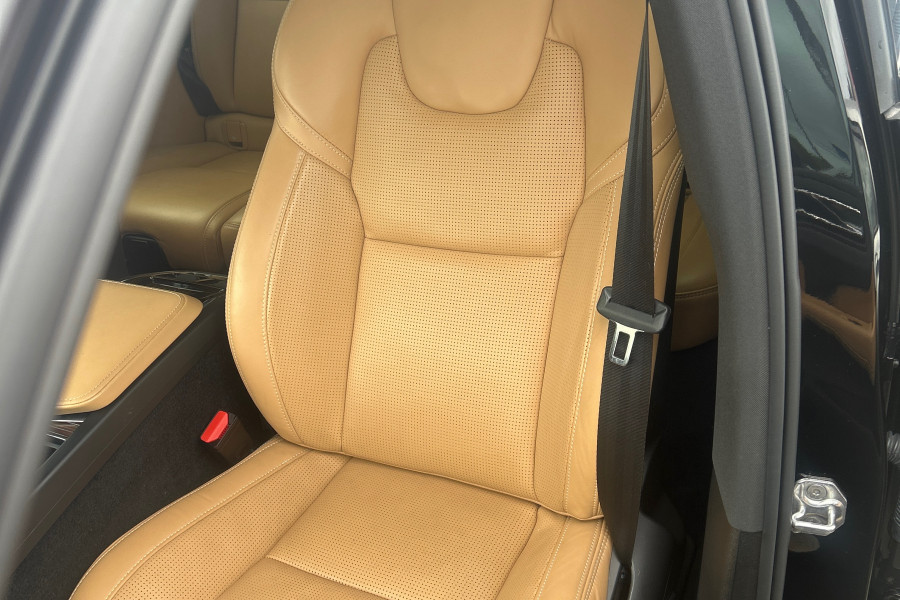 2021 MY22 Volvo XC60 UZ B5 Inscription SUV Image 11