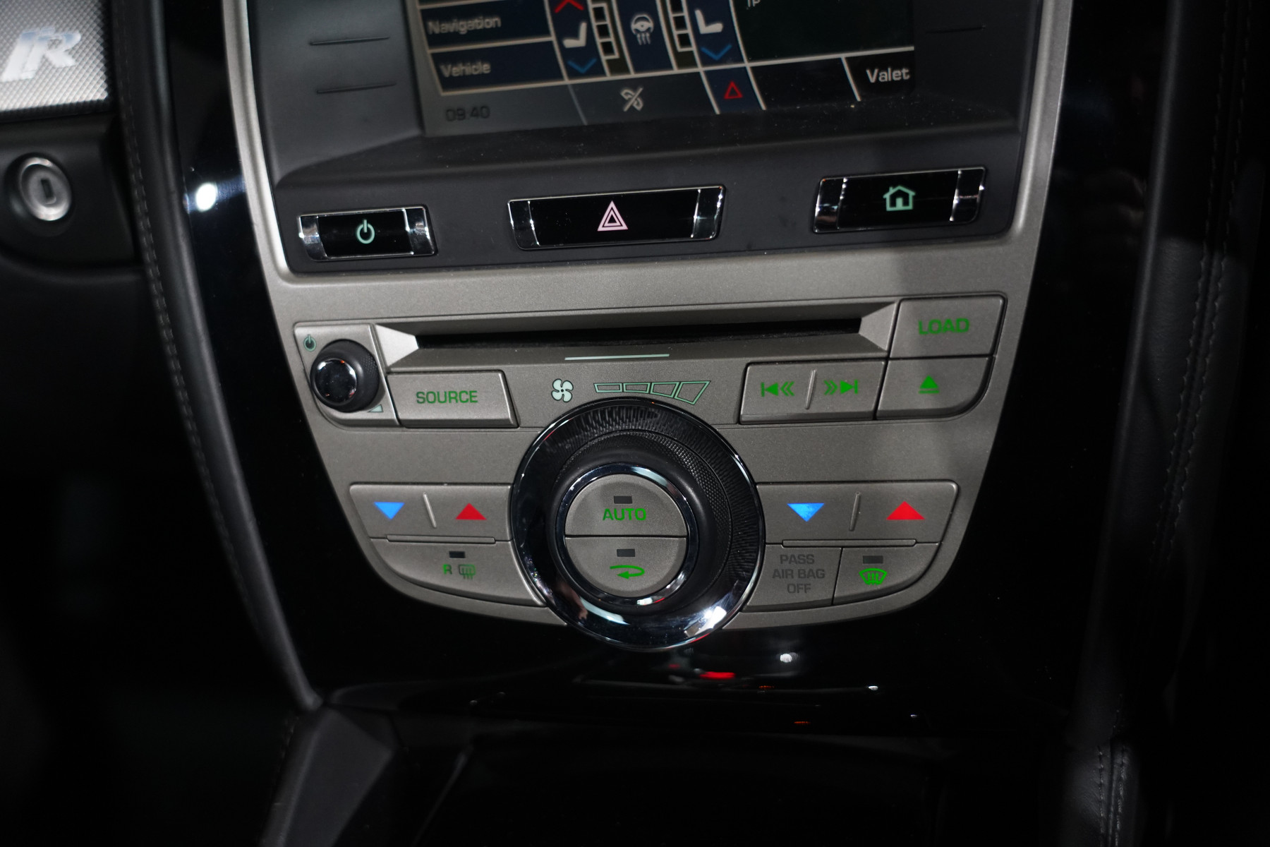 2010 Jaguar Xkr 5.0 Sc V8 Coupe Image 17