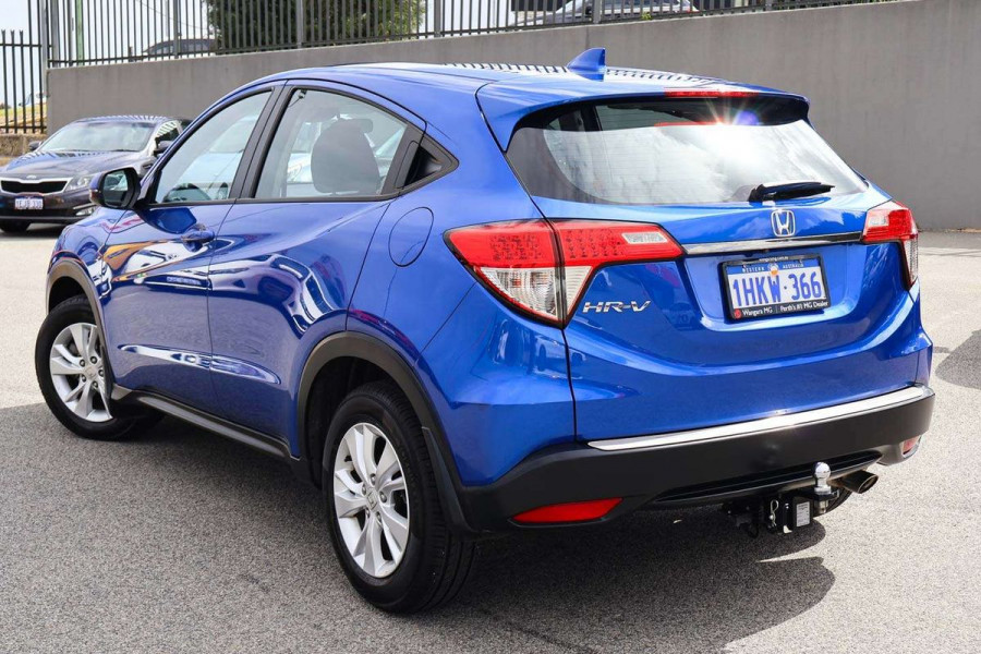 2021 Honda HR-V  VTi SUV Image 2