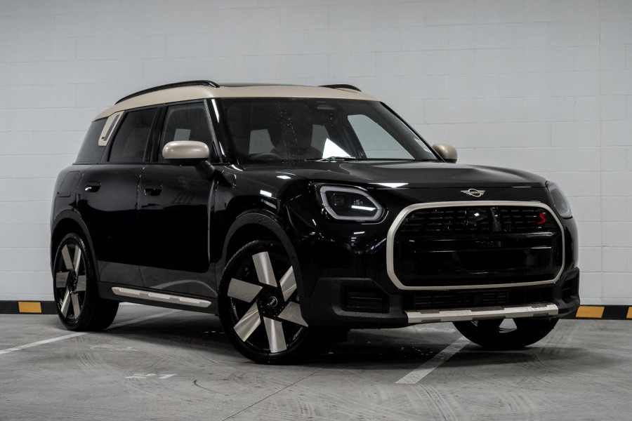 2026 MINI Countryman U25 S Favoured SUV