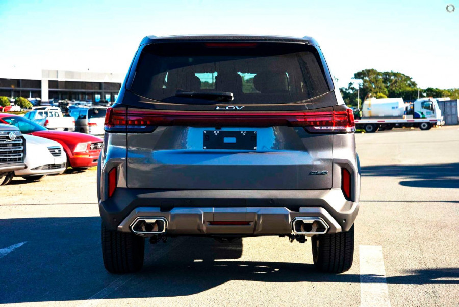2026 MY25 LDV D90 SV9A Executive SUV Image 3