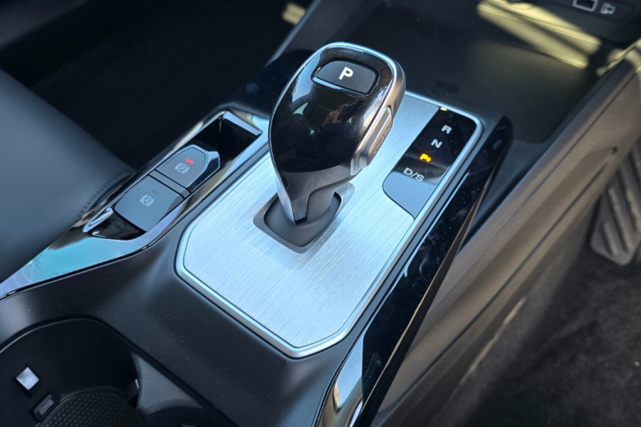 2024 MG MG5 Essence Sedan Image 18