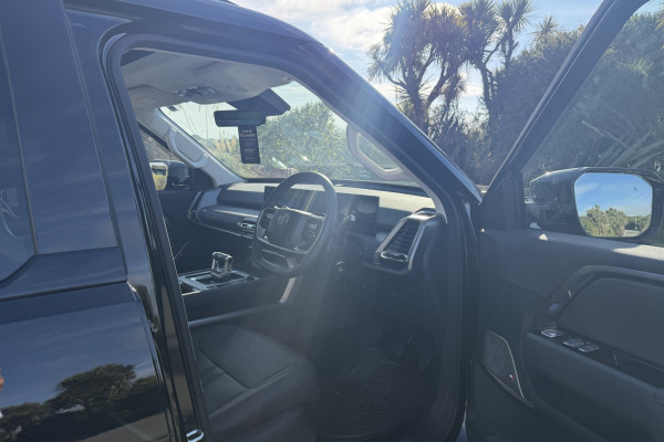 2026 MG U9 Explore Pro Ute Image 5