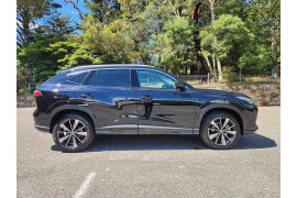 2024 MY24.5 MG HS AS33 Essence SUV