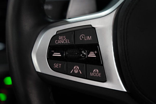 2022 BMW V8TT M550i Xdrive Pure Lci Sedan Image 44