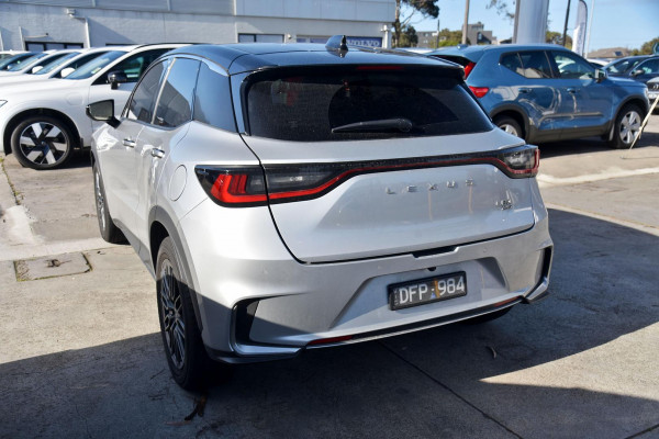 2024 Lexus LBX MAYH15R Sports Luxury SUV Image 20