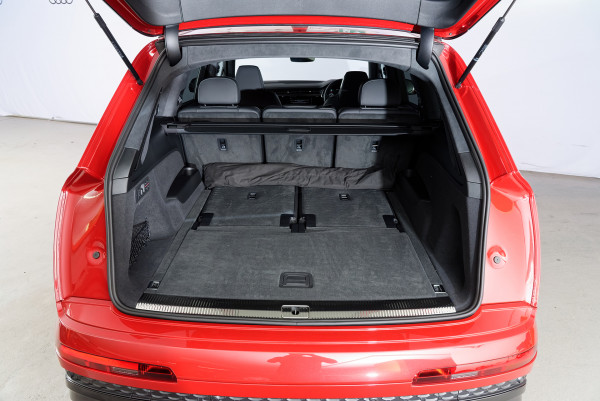 2026 MY25 Audi SQ7 4M TFSI SUV image 19