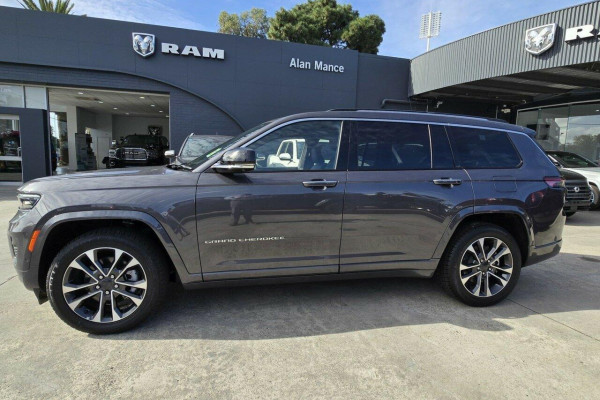 2023 Jeep Grand Cherokee WL Overland SUV