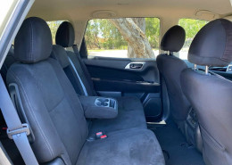 2013 Nissan Pathfinder R52 ST (4x2) Suv