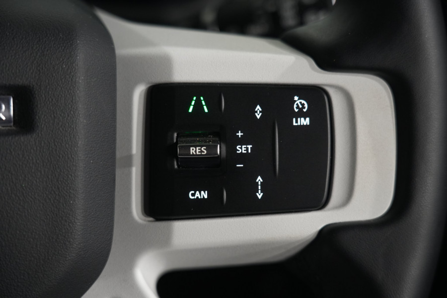 2025 Land Rover Defender L663 130 D350 X-Dynamic SE SUV