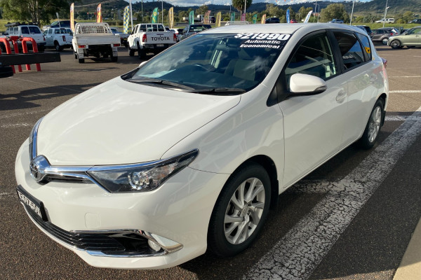 2018 Toyota Corolla ZRE182R Ascent Sport Hatch Image 5