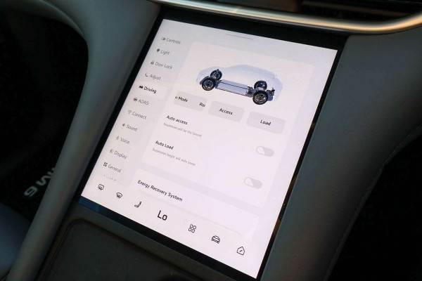 2025 MG IM6 S12L Performance SUV Image 16