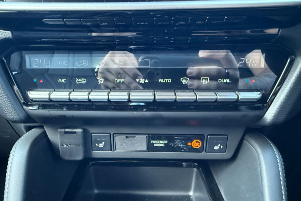 2025 MY25.5 Isuzu MU-X RJ LS-T SUV Image 21