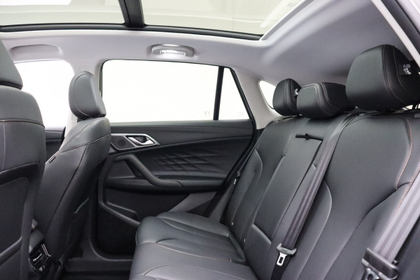 2026 MG HS Super Hybrid Essence SUV Image 18