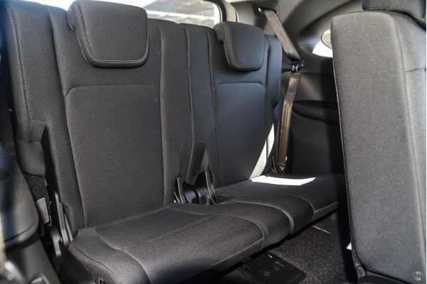 2025 Isuzu MU-X  LS-M SUV