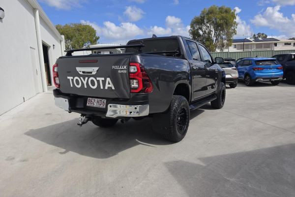 2023 Toyota HiLux GUN126R SR5 Ute Image 3