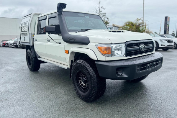 2023 Toyota LandCruiser VDJ79R WorkMate Double-Cab Cab-Chassis Image 6