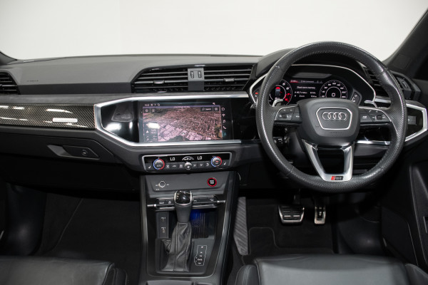 2021 Audi RS Q3 SUV Image 23