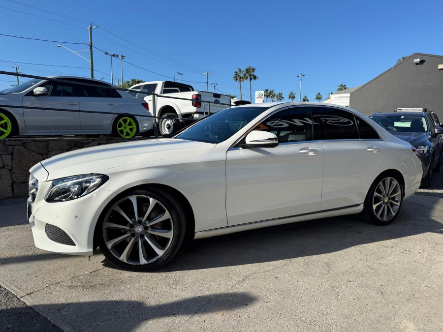 2016 Mercedes-Benz C-Class W205 C250 Sedan Image 1