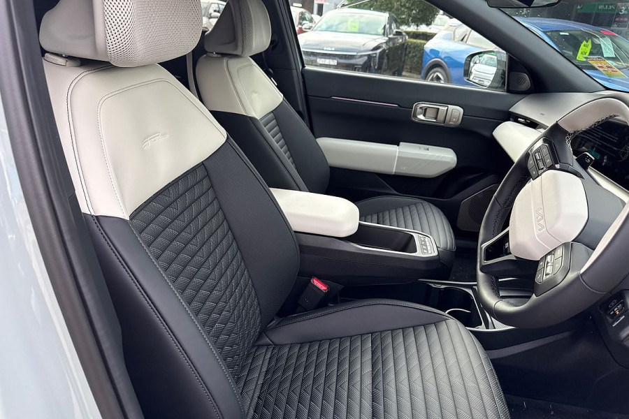 2026 Kia EV4  GT-Line Long Range Sedan Image 9