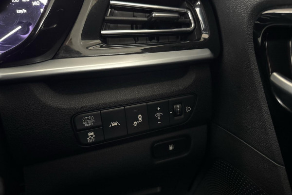 2021 MY22 Kia Niro DE Hybrid Sport SUV Image 23