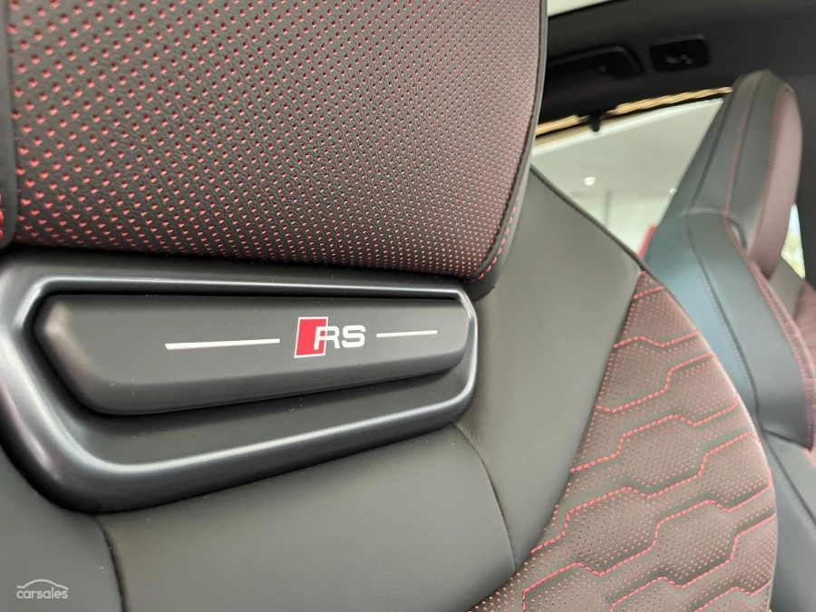 2026 Audi RS 5 Sedan Image 25