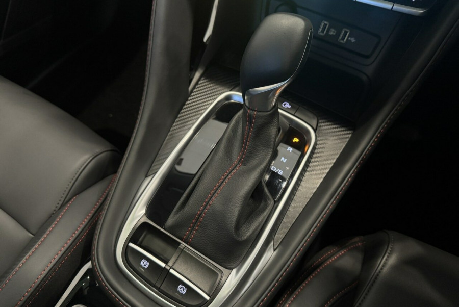 2024 MG ZST S13 Essence SUV Image 16