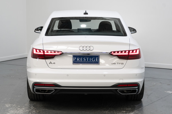 2021 Audi A4 35 TFSI Sedan Image 9