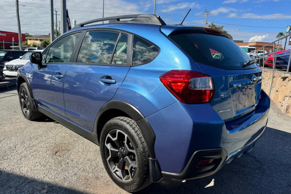 2015 Subaru XV G4-X 2.0i SUV Image 9