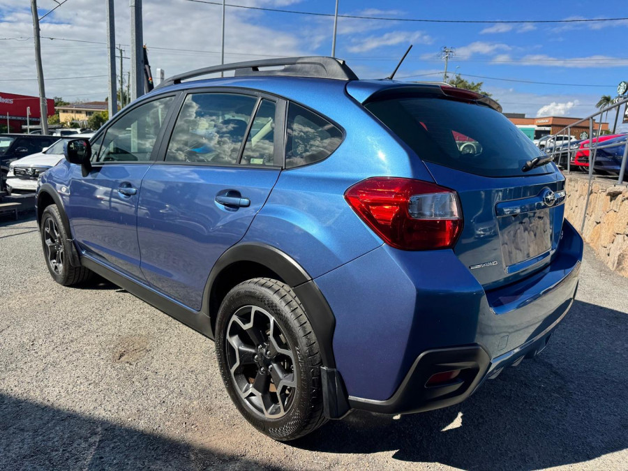 2015 Subaru XV G4-X 2.0i SUV Image 9
