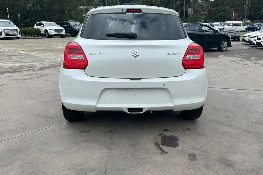2023 Suzuki Swift AZ Series II GL Hatch Image 18