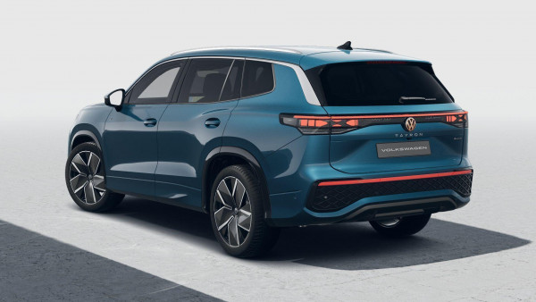 2025 MY26 Volkswagen Tayron R4 195TSI R-Line SUV image 3
