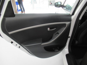 2016 Hyundai I30 GD4 SERIES II MY17 ACTIVE Hatchback