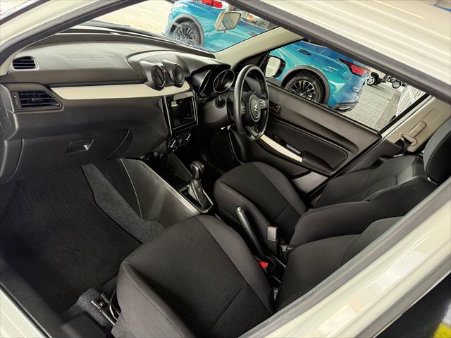 2023 Suzuki Swift AZ Series II GL Hatch Image 11