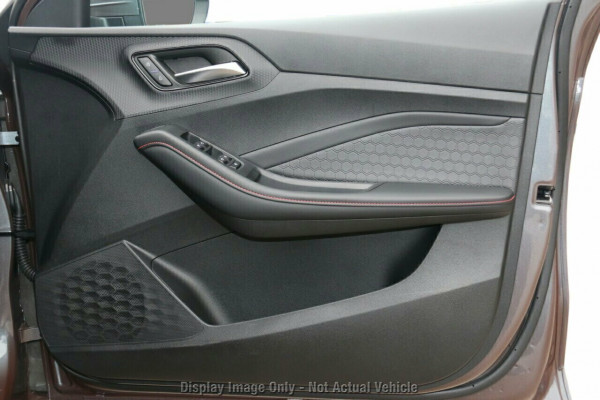 2024 MG MG5 AP32 Essence Sedan Image 5