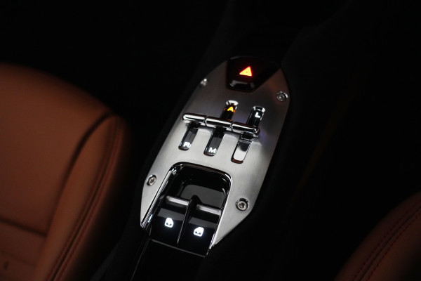 2025 Ferrari 296 Gtb  Coupe Image 40