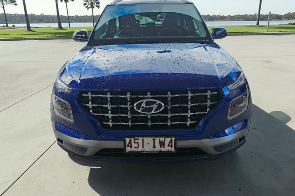 2023 Hyundai Venue QX.V5 Elite SUV Image 2