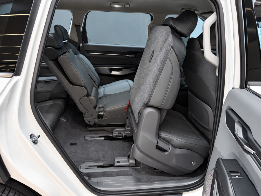 2026 Kia EV9 MV Air SUV Image 16