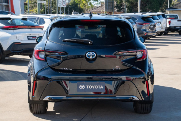 2025 Toyota Corolla ZWE219R  ZR Hybrid Hatch Image 5