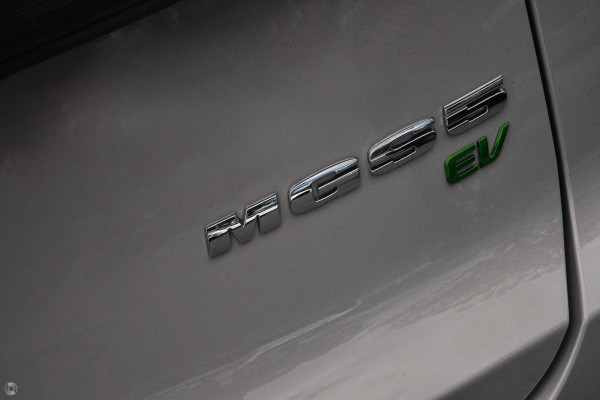 2026 MG MGS5 EV ZS3EM Essence 49 SUV Image 6