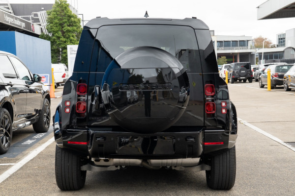 2025 MY25.5 Land Rover Defender L663 110 D350 X-Dynamic HSE SUV image 5