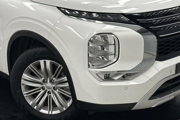 2023 Mitsubishi Outlander ZM LS SUV