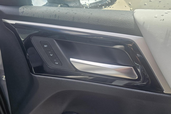 2025 Mitsubishi Outlander ZM Exceed SUV Image 17
