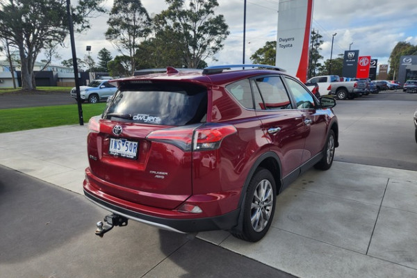 2018 Toyota RAV4 3P348103B Cruiser SUV Image 4