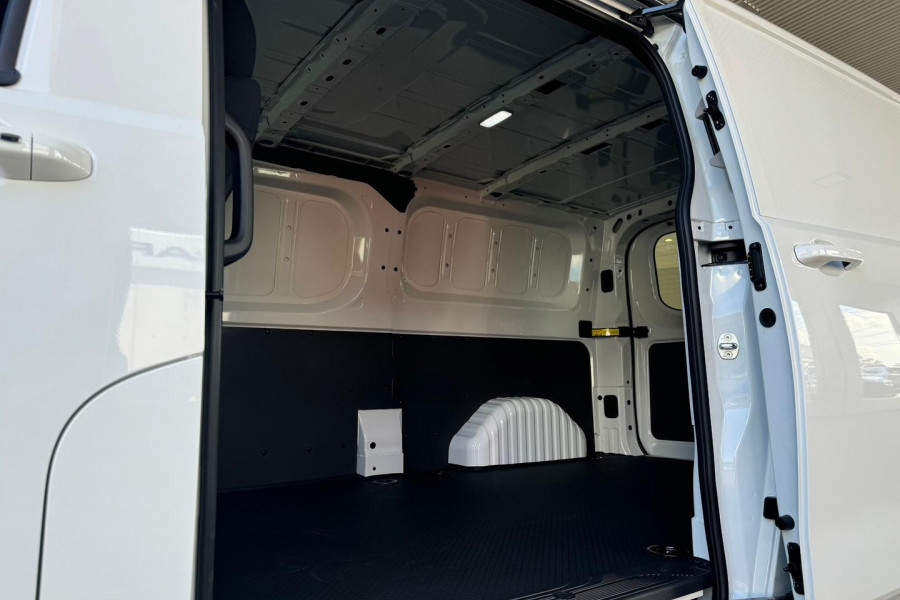 2024 LDV Deliver 7   Van Image 18