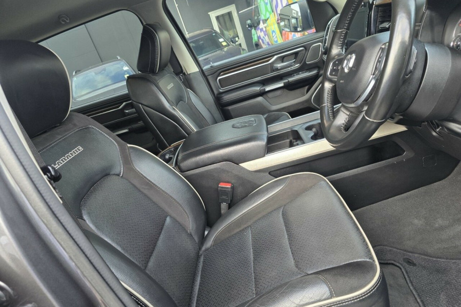 2022 Ram 1500 DT Laramie Ute Image 13