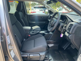 2024 MY24.5 Mitsubishi Triton MV GLX+ Ute image 26