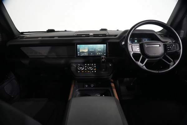 2021 Land Rover Defender L663 110 D300 X-Dynamic HSE SUV Image 13