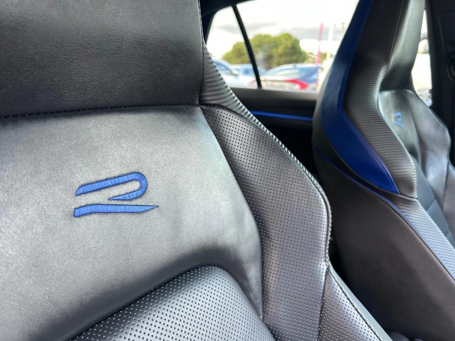 2022 MY22.5 Volkswagen Golf 8 R Hatch Image 27