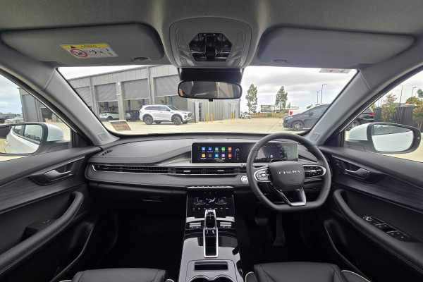 2026 Chery Tiggo 4  Hybrid Ultimate SUV Image 12